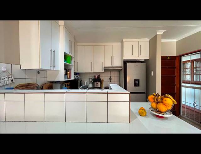 2 BEDROOM APARTMENT FOR SALE IN ARBORETUM